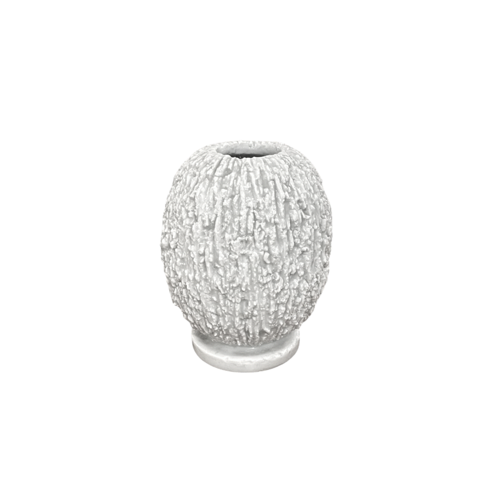 Белая ваза из серии Charmotte